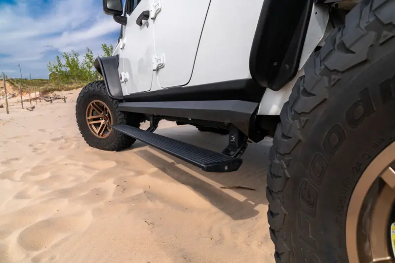 Amp Research 77135-01A Powerstep Xl Electric Boards For 2020-2025 Jeep Gladiator 1