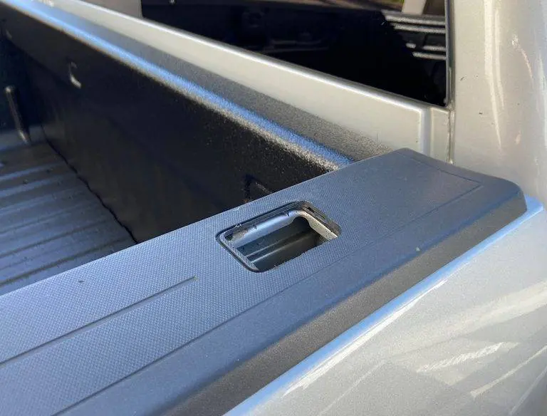 Bullring Gunmetal Flush Fit Retractable Tie-Down Anchors For 2014-2021 Chevy/Gmc 2