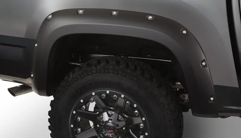 Bushwacker 40969-02 Black Pocket/Rivet Style Smooth Finish 4-Piece Fender Flare Set For 2015-2020 Chevrolet Colorado W/61.7 In. Bed 2