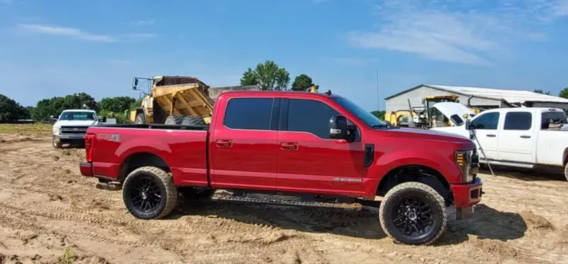 Readylift 2.5" Lift Kit W/ Falcon Shocks For Ford 17-19 F F-250/F-350 4Wd 6.7L 2