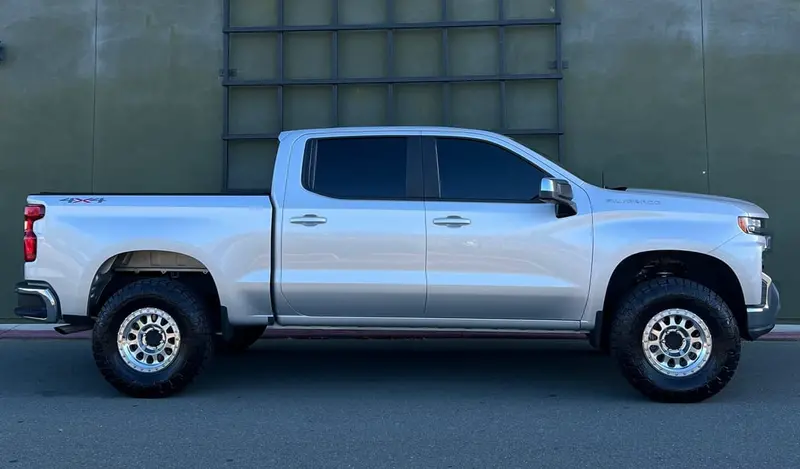 Readylift Sst 4" Lift Kit For 2019-2024 Chevy/Gmc Silverado/Sierra 1500 2Wd/4Wd 2