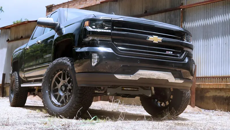 Superlift 2.5" Rear Block Kit-99-10 F250/F350 W 3 5/8" Axle Tube W/O Top Mounted Overloads 9097 2