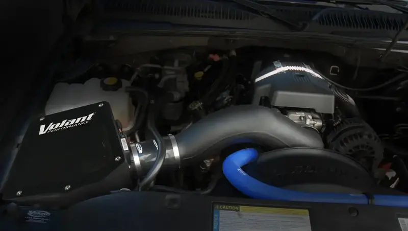 Volant Cold Air Intake W/ Dry Filter For 07-08 Gm Truck/Suv 4.8L/5.3L/6.0L/6.2L 2