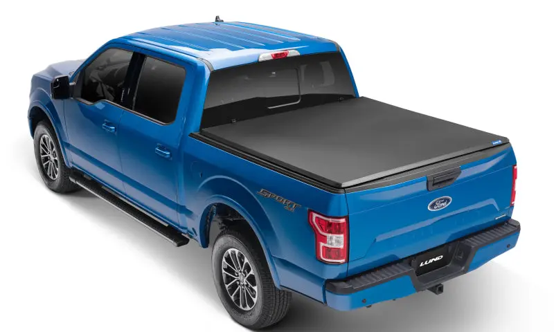 Lund Genesis Tri-Fold Tonneau Cover For 2019–2023 Ford Ranger (6-Foot Bed) – Black 1